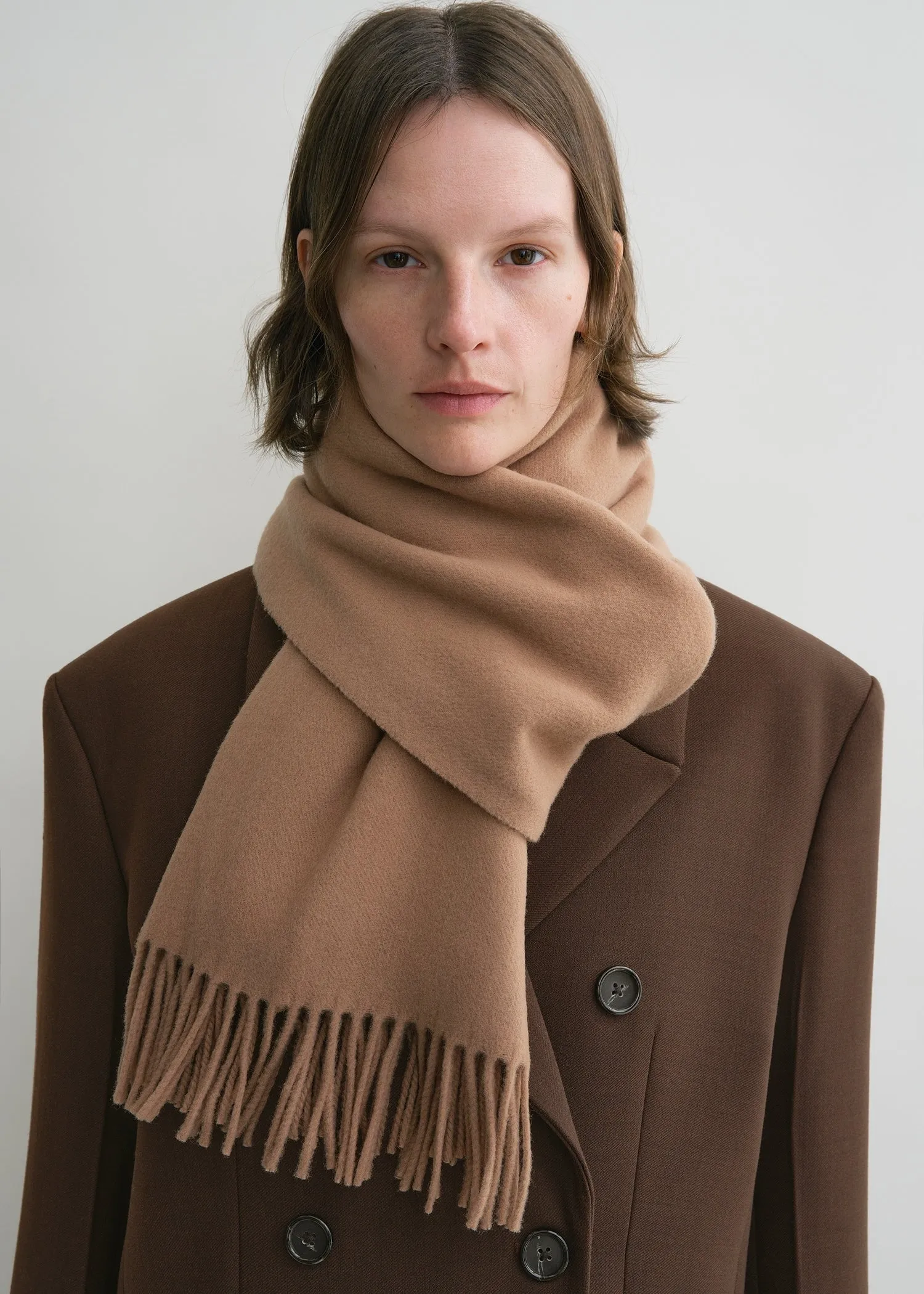 Classic wool scarf camel