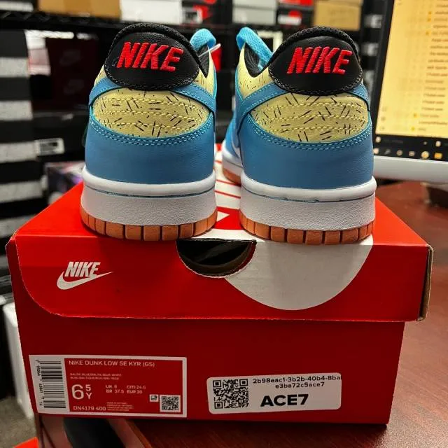 Kyrie Irving x Nike Dunk Low GS