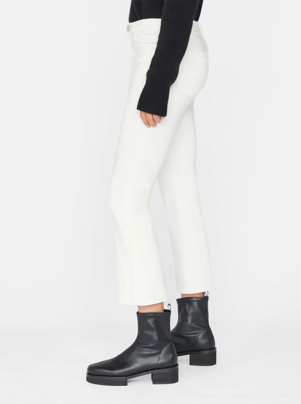 LE CROP MINI BOOT