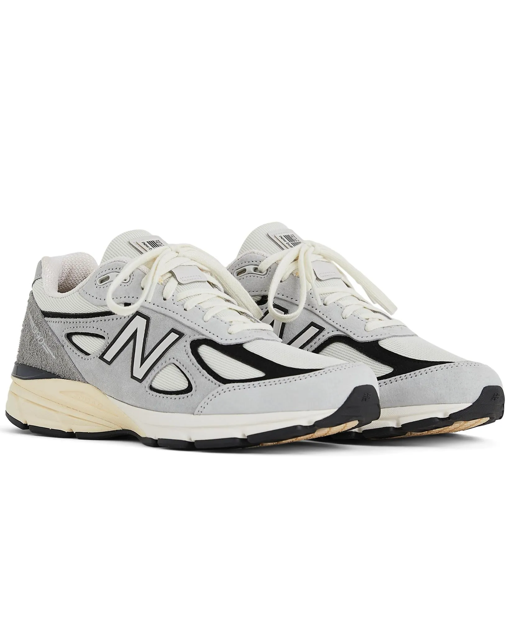 New Balance U990TG4