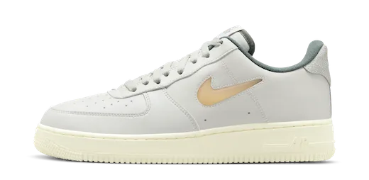 NIKE AIR FORCE 1 '07 LX