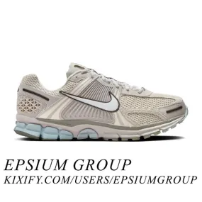 Nike Air Zoom Vomero 5 (Light Orewood Brown/ Light Orewo...