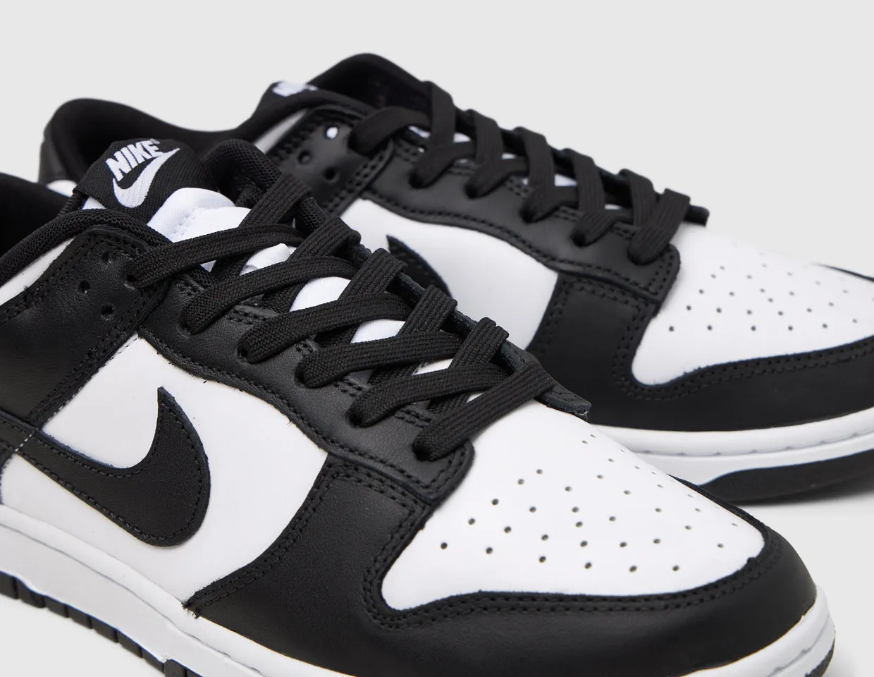 Nike Dunk Low Retro White / Black - White