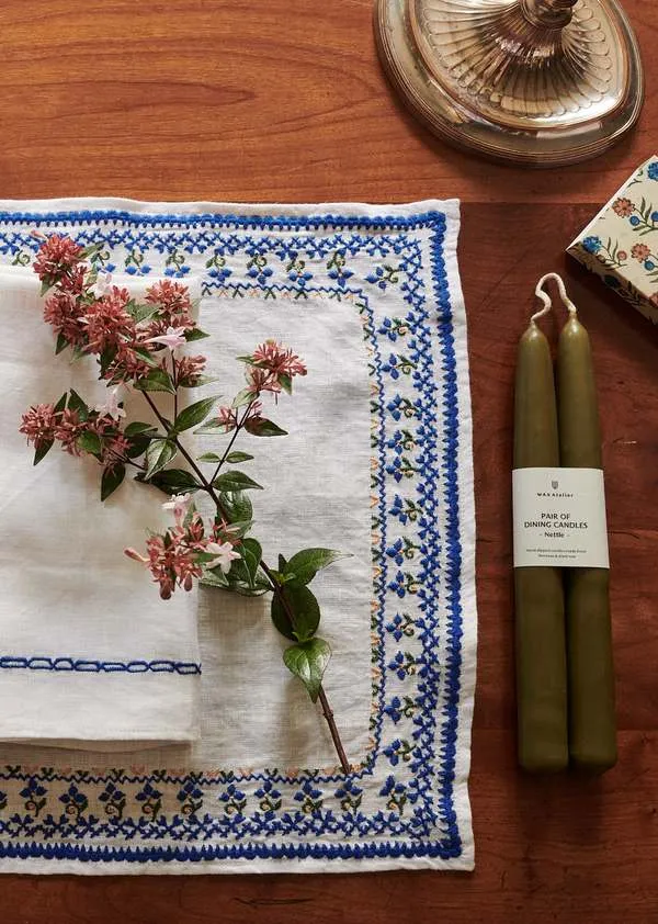 PLACEMATS - OFF WHITE WITH BLUE