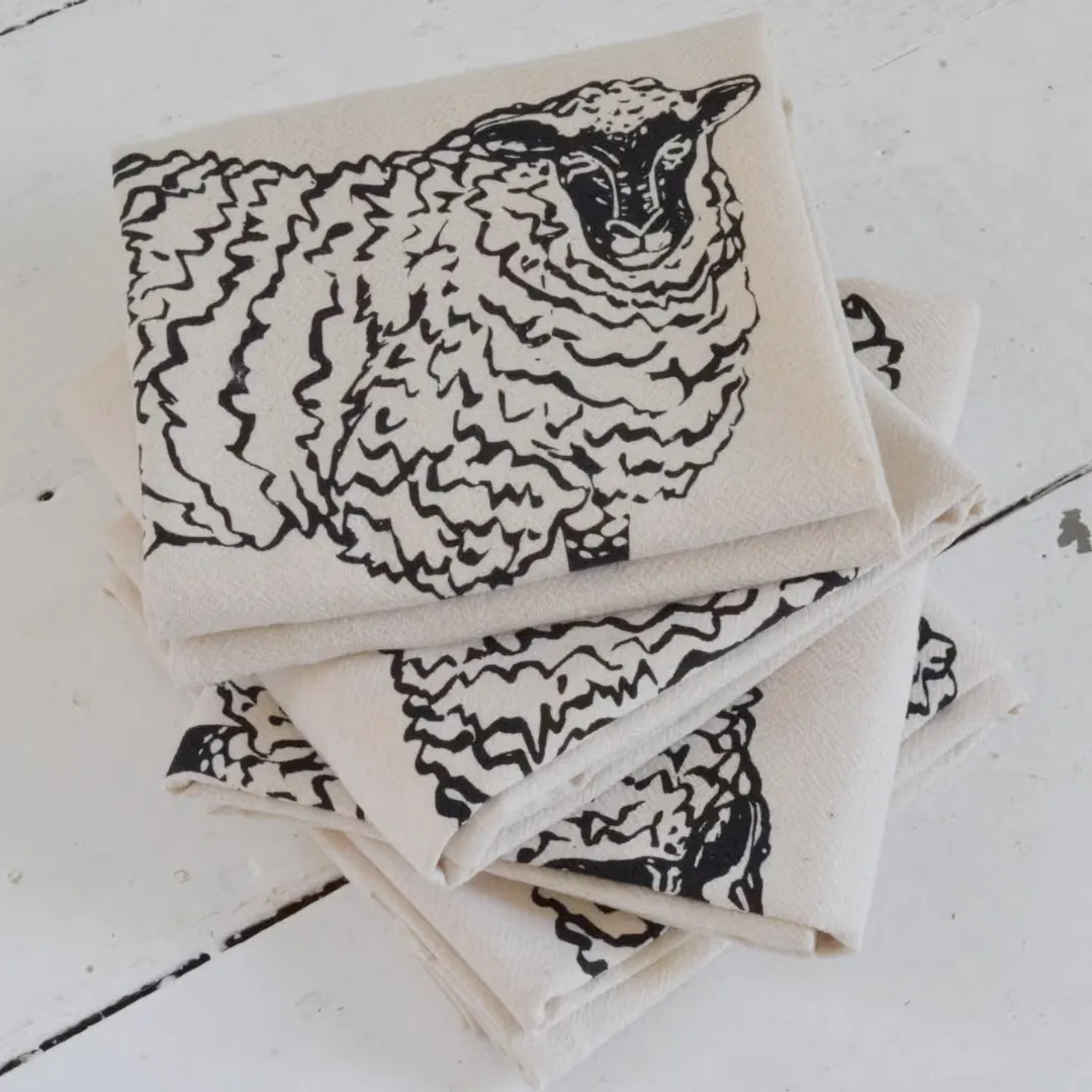 Sheep Napkins in Black