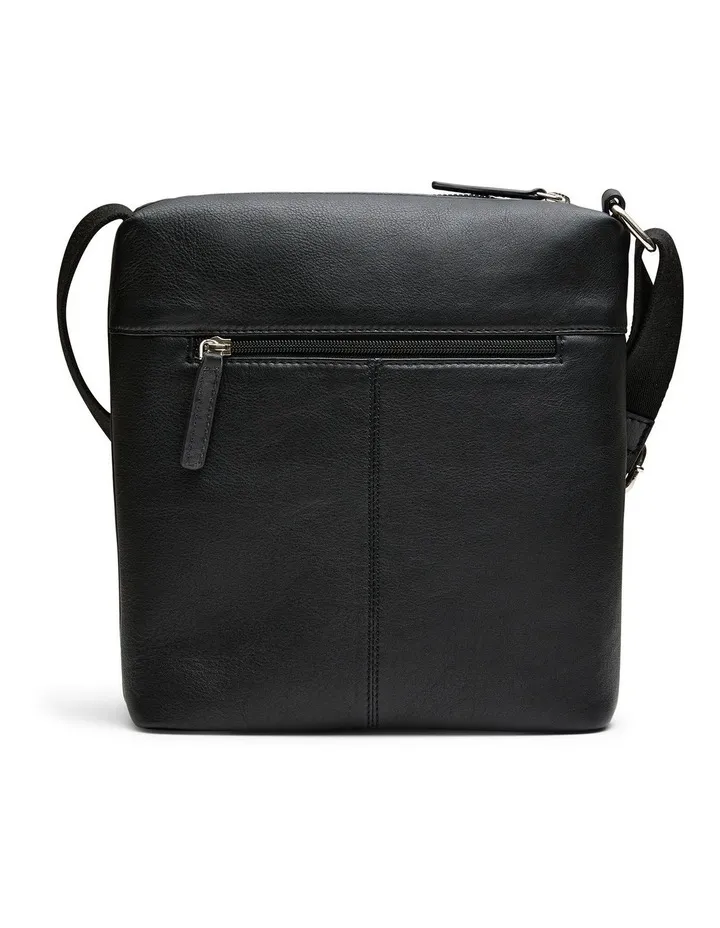 Victor Cross Body Bag in Black